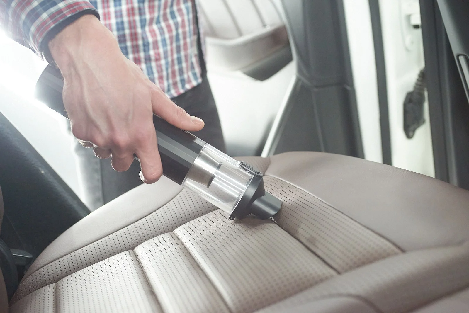 cordless handheld vacuum for Dodge Charger